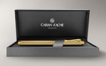 CARAN D'ACHE Kugelschreiber 898.208 gold Ecridor Chevron