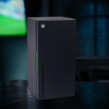 Ukonic mini fridge 10l 146286 microsoft-xbox series x - Ukonic-146286-5060411780194-02.jpg