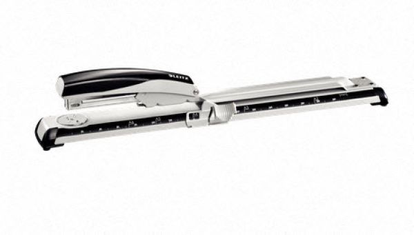 LEITZ Heftgerät Langarm 4mm 55600095 schwarz/weiss, für 40 Blatt