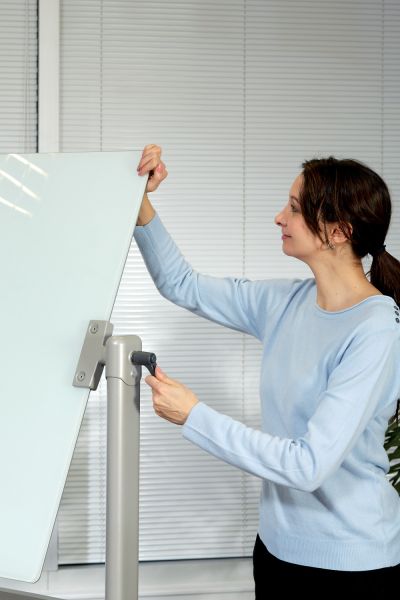 NOBO Diamond Glass Whiteboard 1903943 weiss, mobil 900x1200mm