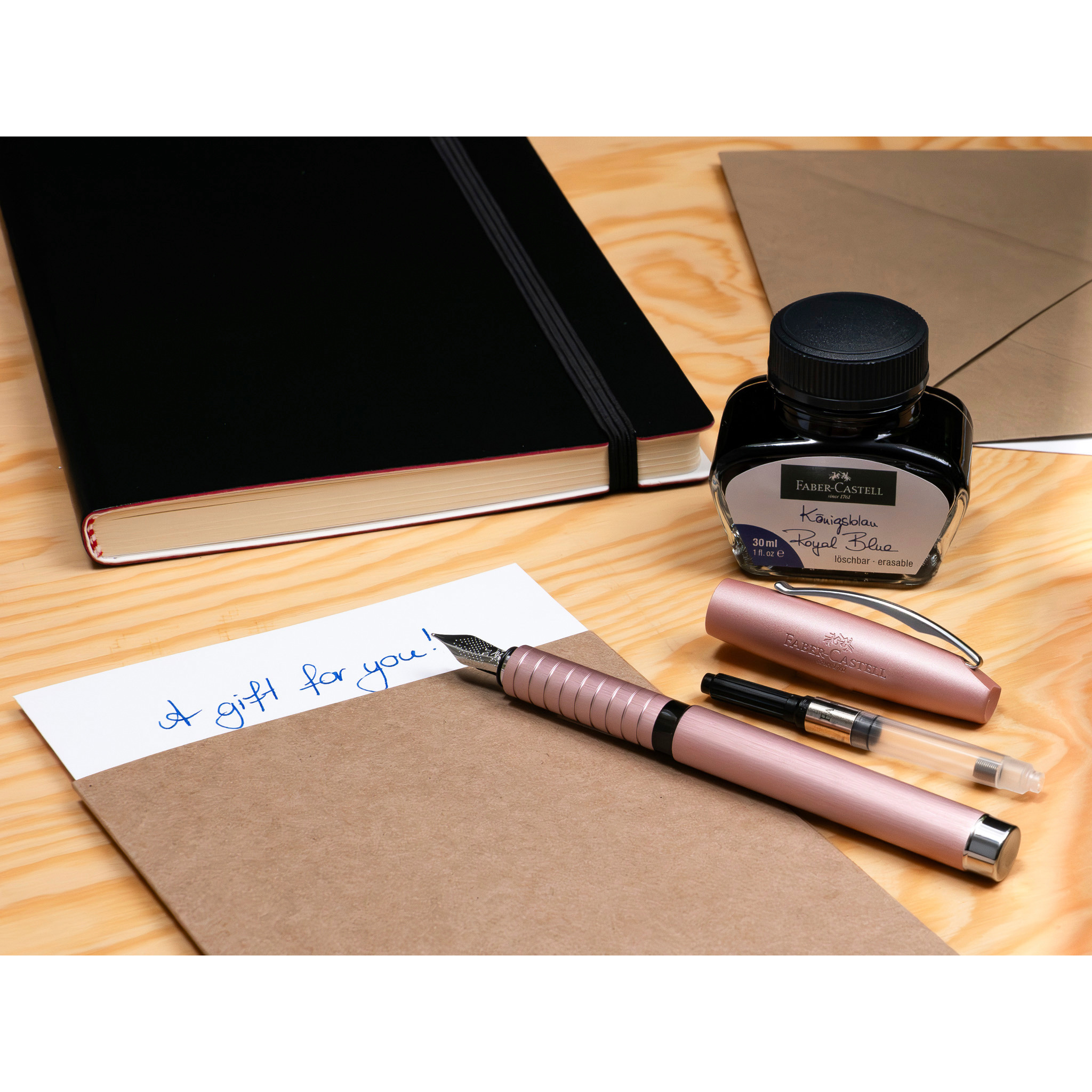 FABER-CASTELL Geschenkset Essentio M 149626 rosé, mit Tintenfass
